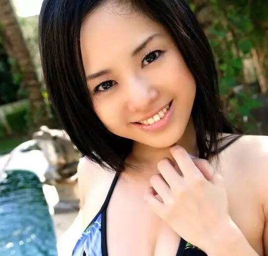 av女优苍井空性感照片