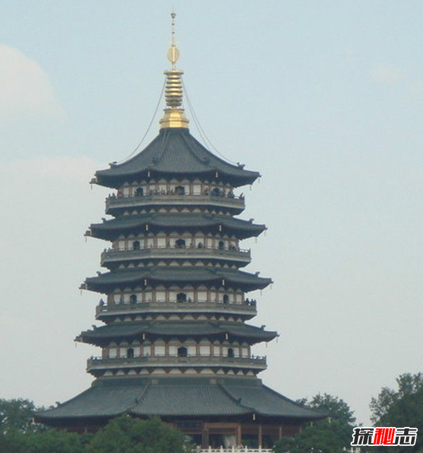 白蛇之谜:原来是雷峰塔地宫藏宝藏(大量佛教瑰宝)