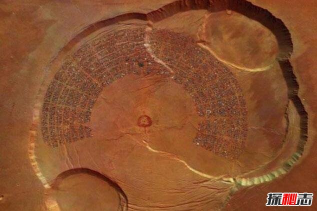 好奇号火星车惊人发现:大量火星城市,还有二战飞机