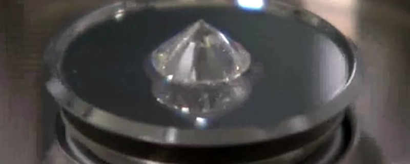 钻戒重量怎么看