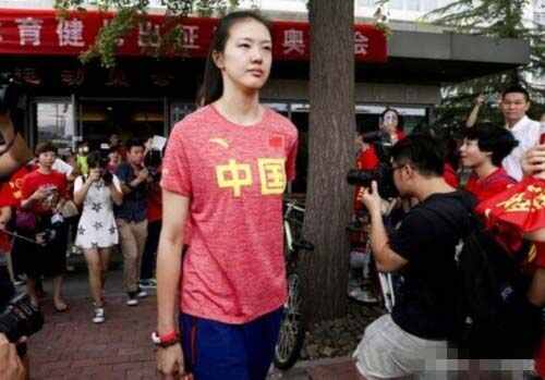 盘点中国女排史上十大美女球员  第一称霸排坛30年