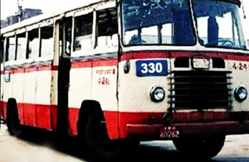 北京公交车330.jpg